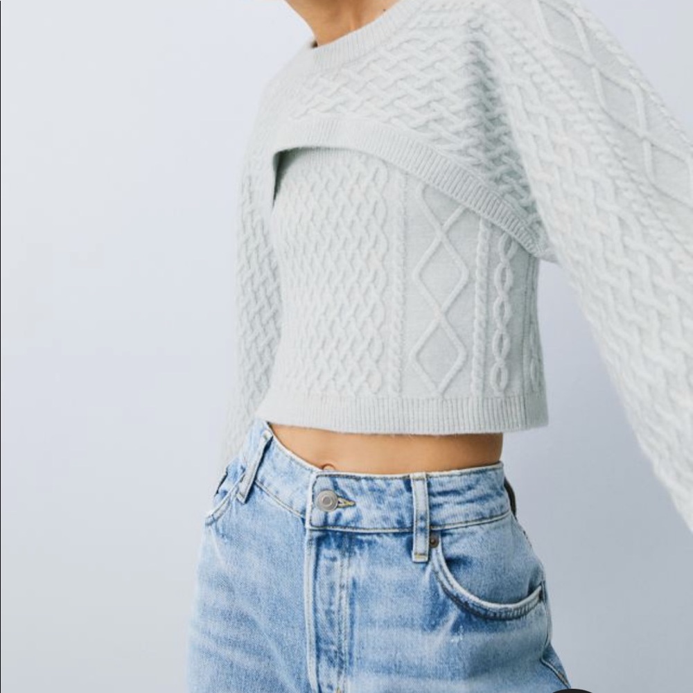 Cropped sweater with matching tank